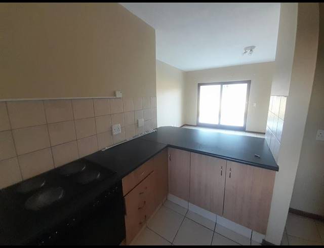 2 BEDROOM APARTMENT FOR SALE IN ELDO LAKES ESTATE